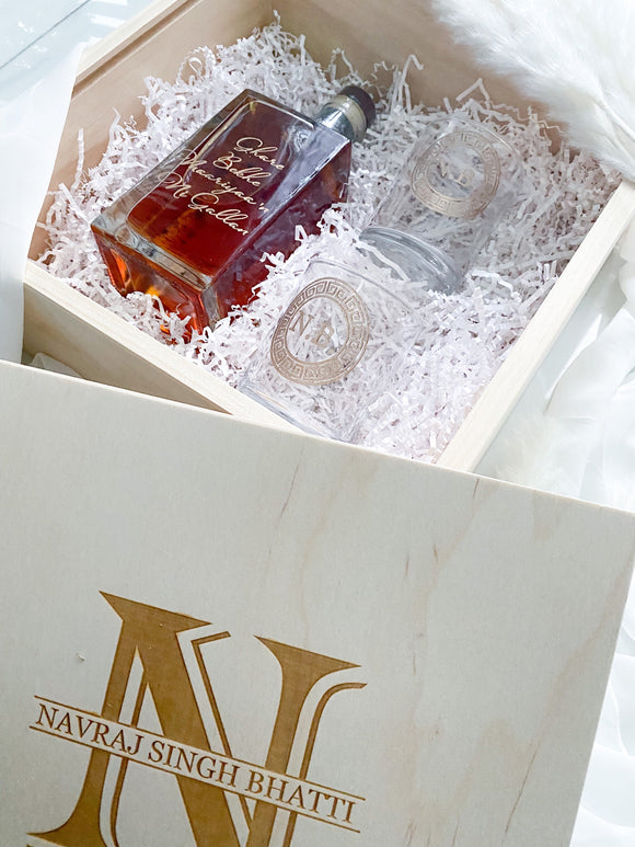 Engraved Whiskey Gift Set
