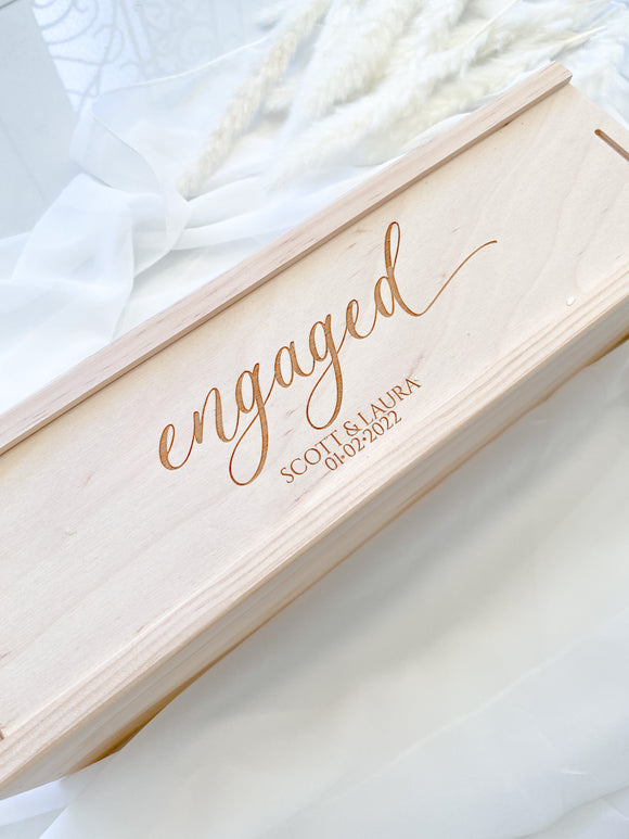 Engraved Champage / Wine Sliding Lid Box